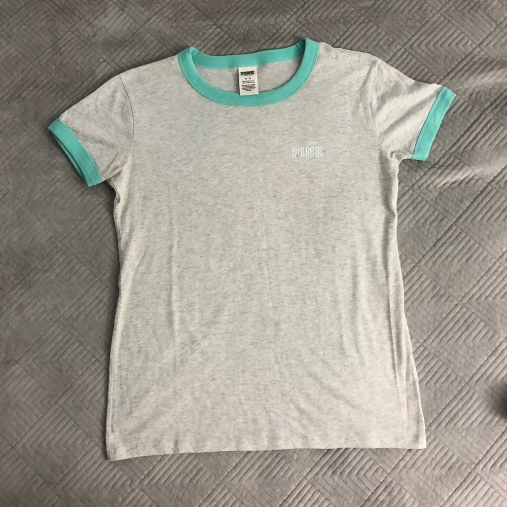 VS Pink tee - Picture 2 of 4